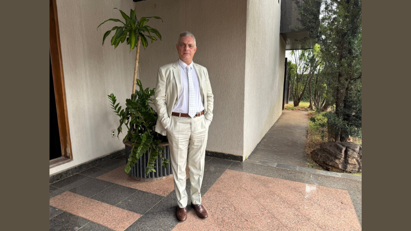 Leonardo Manzan mostra como blockchain e tokenização de energia impactam a tributação de ativos digitais.