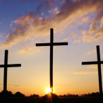 Jose Eduardo De Oliveira e Silva apresenta uma reflexão sobre o amor como centro da vida cristã, verdade que unifica, cura e envia.