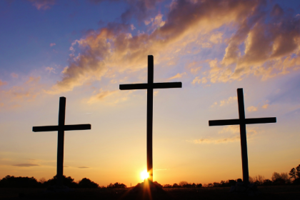 Jose Eduardo De Oliveira e Silva apresenta uma reflexão sobre o amor como centro da vida cristã, verdade que unifica, cura e envia.