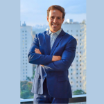 Ian dos Anjos Cunha explica por que o branding vai muito além do visual e se torna peça-chave na estratégia de marca e produto.